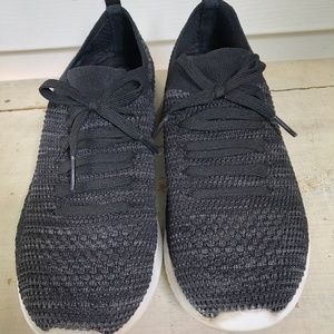 Sketchers Memory foam slip on sneakers